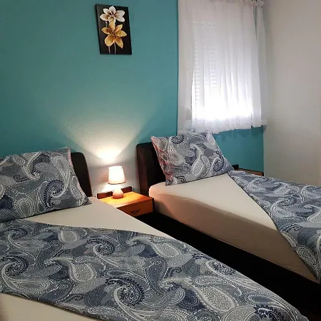 Apartman Ana Apartman