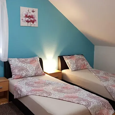 Apartman Ana *